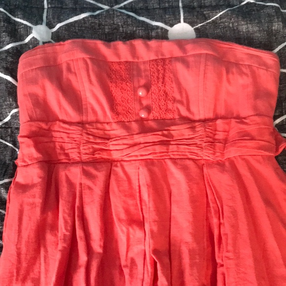 Size 7 Strapless Dress - Picture 2 of 4